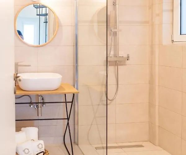 Two Olive Trees דירה